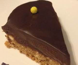 Tarte biscuit au chocolat et caramel beurre salé