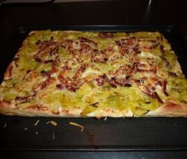 Tarte fine aux poireaux