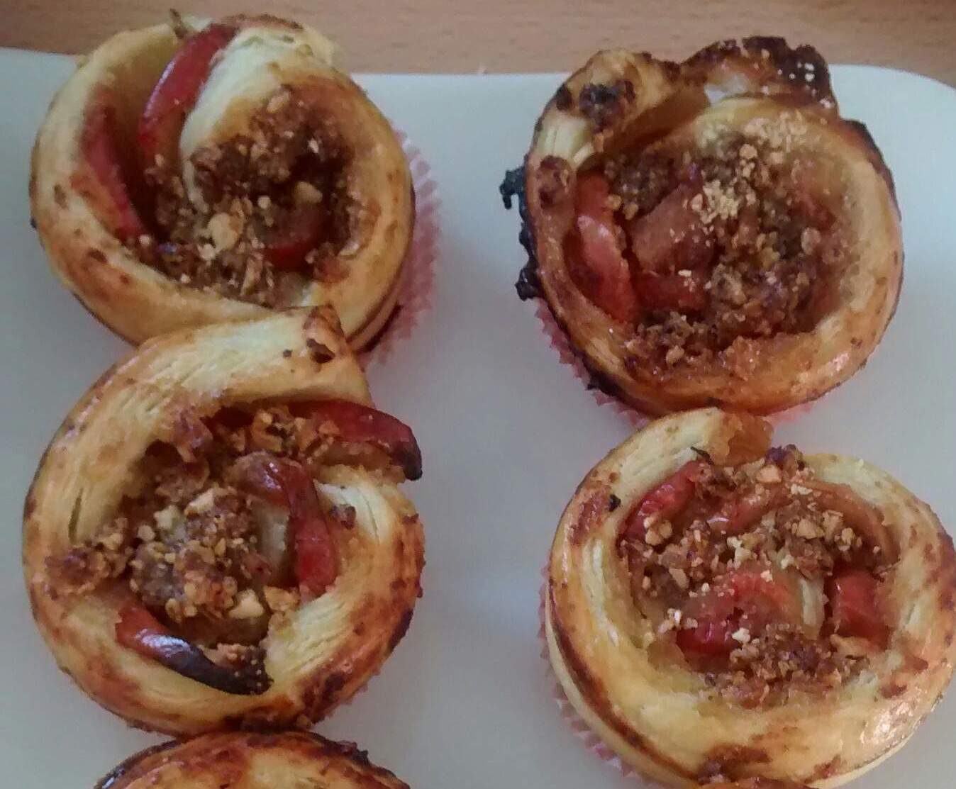 Tarte rosace feuilletée aux figues ou aux pommes
