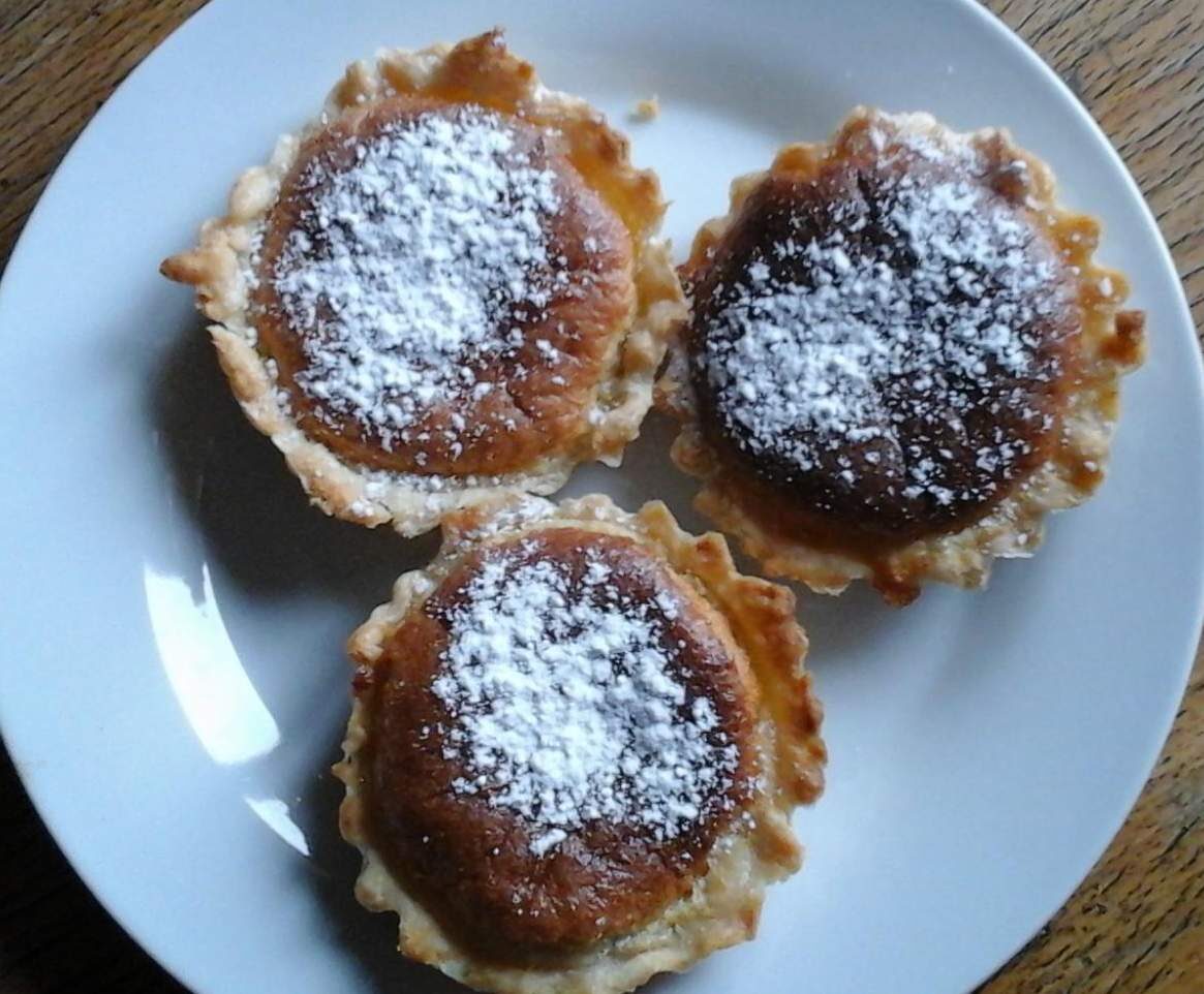 tartelette mirliton (amandes et vanille)spécialité de pont audemer (haute normandie)