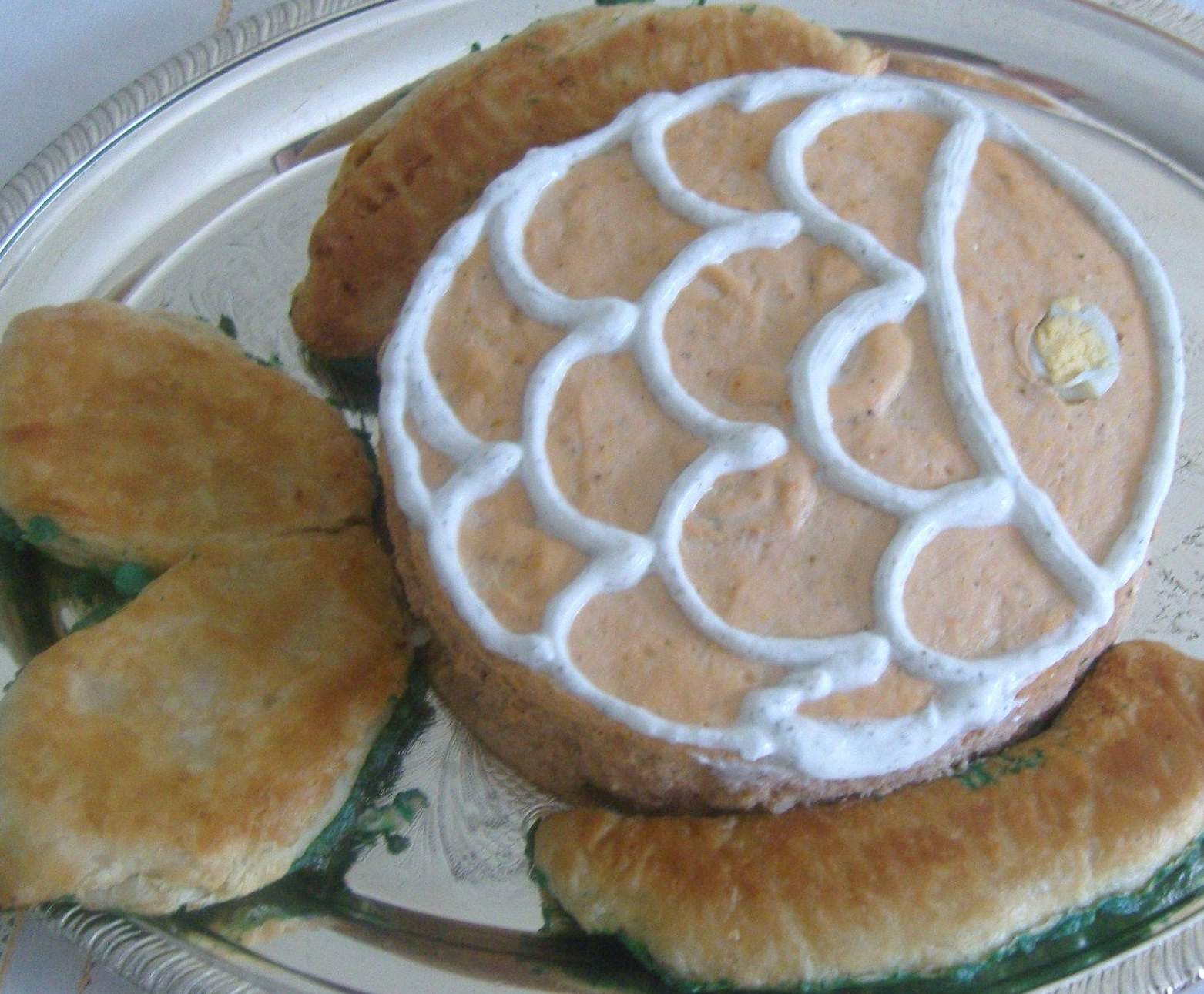TERRINE DE POISSONS ET SES FEUILLETES