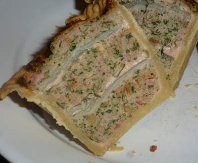 Terrine de veau, bettes et pignons de pin