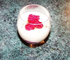 Tiramisu aux fruits rouges en verrine