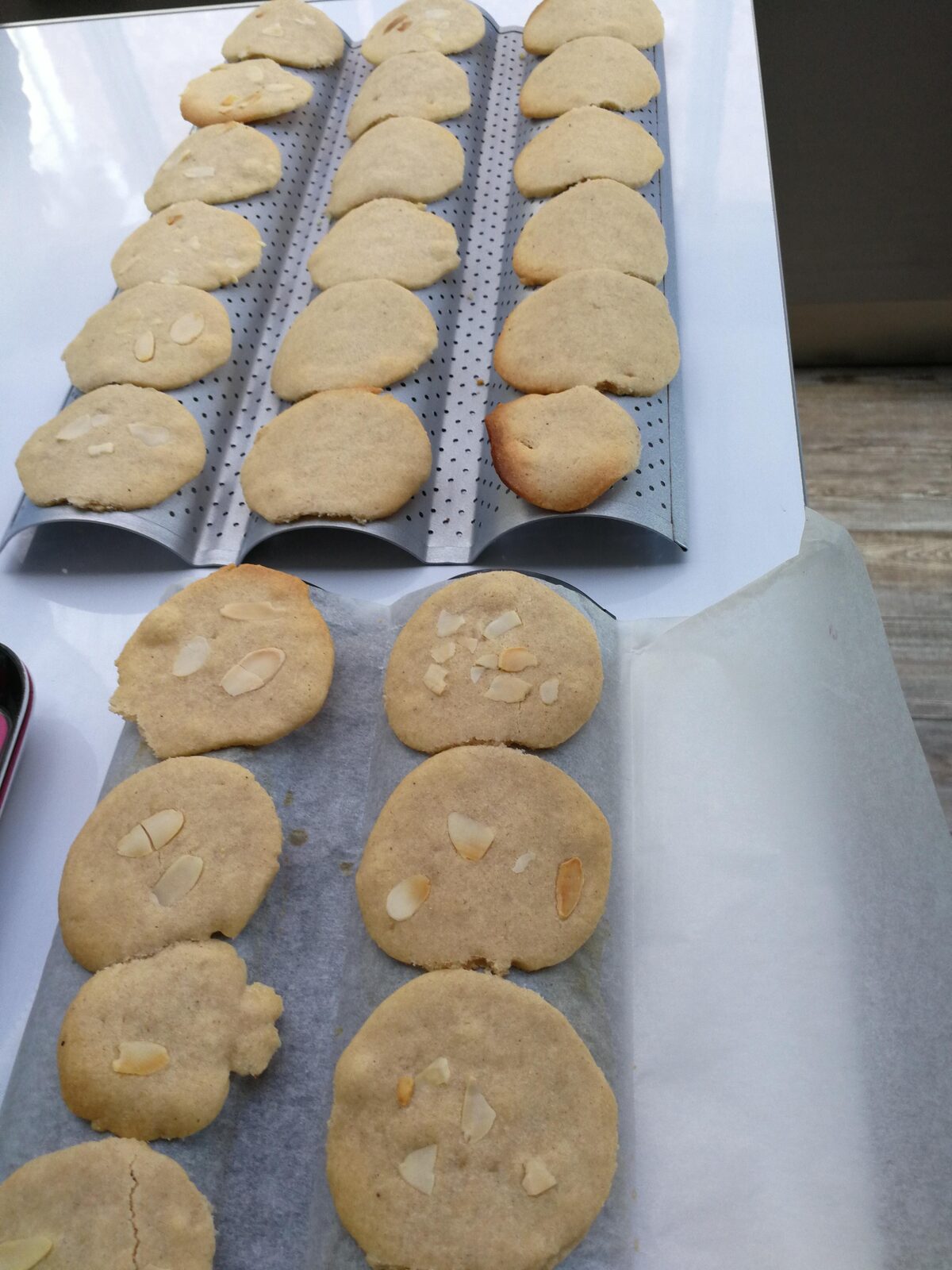 TUILE à la cannelle et aux ammandes