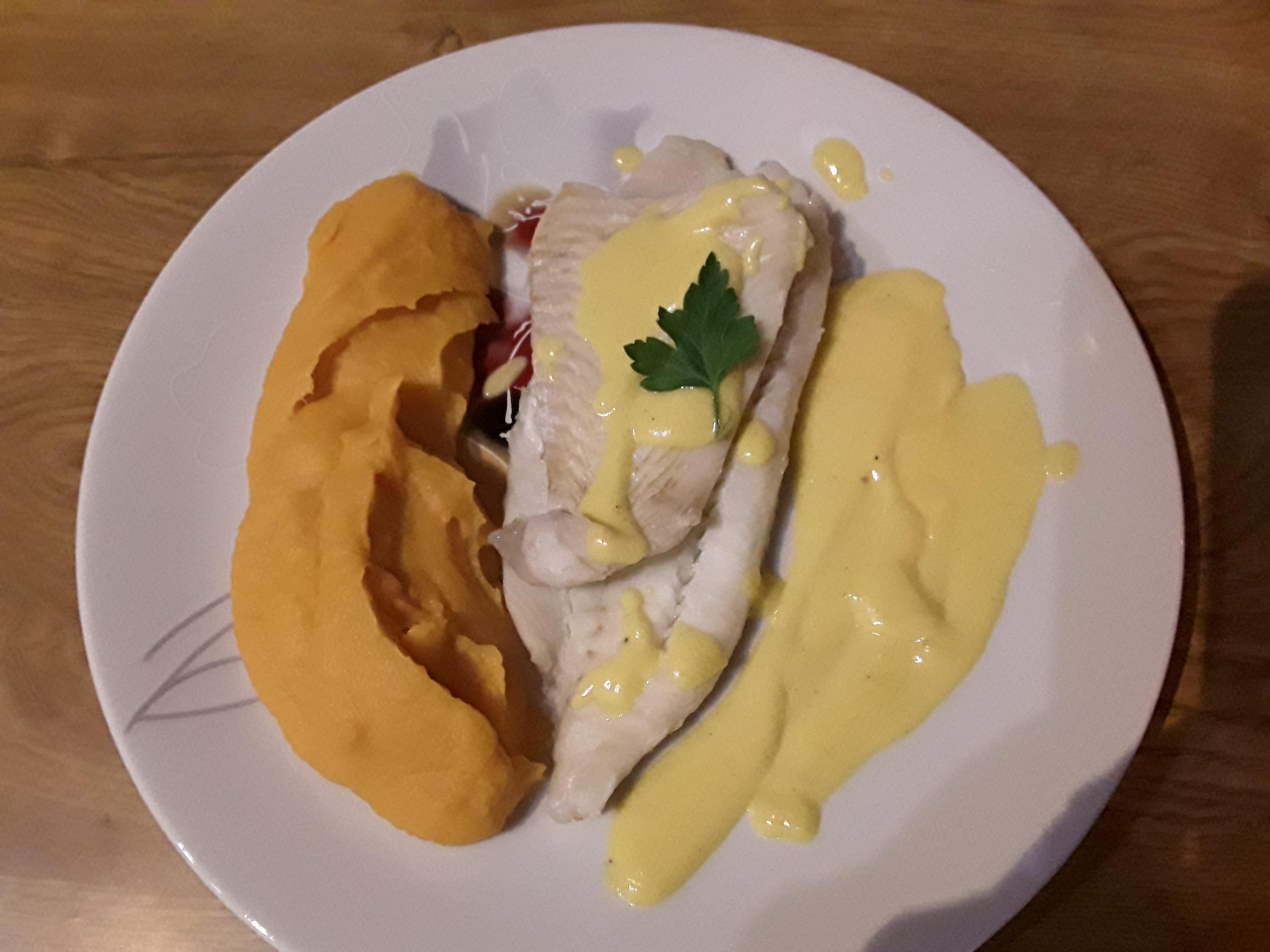 Turbot sauce champagne