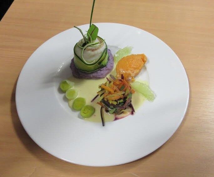 vapeur de lotte aux légumes d'automne, réduction de Coteaux du Layon et citron vert