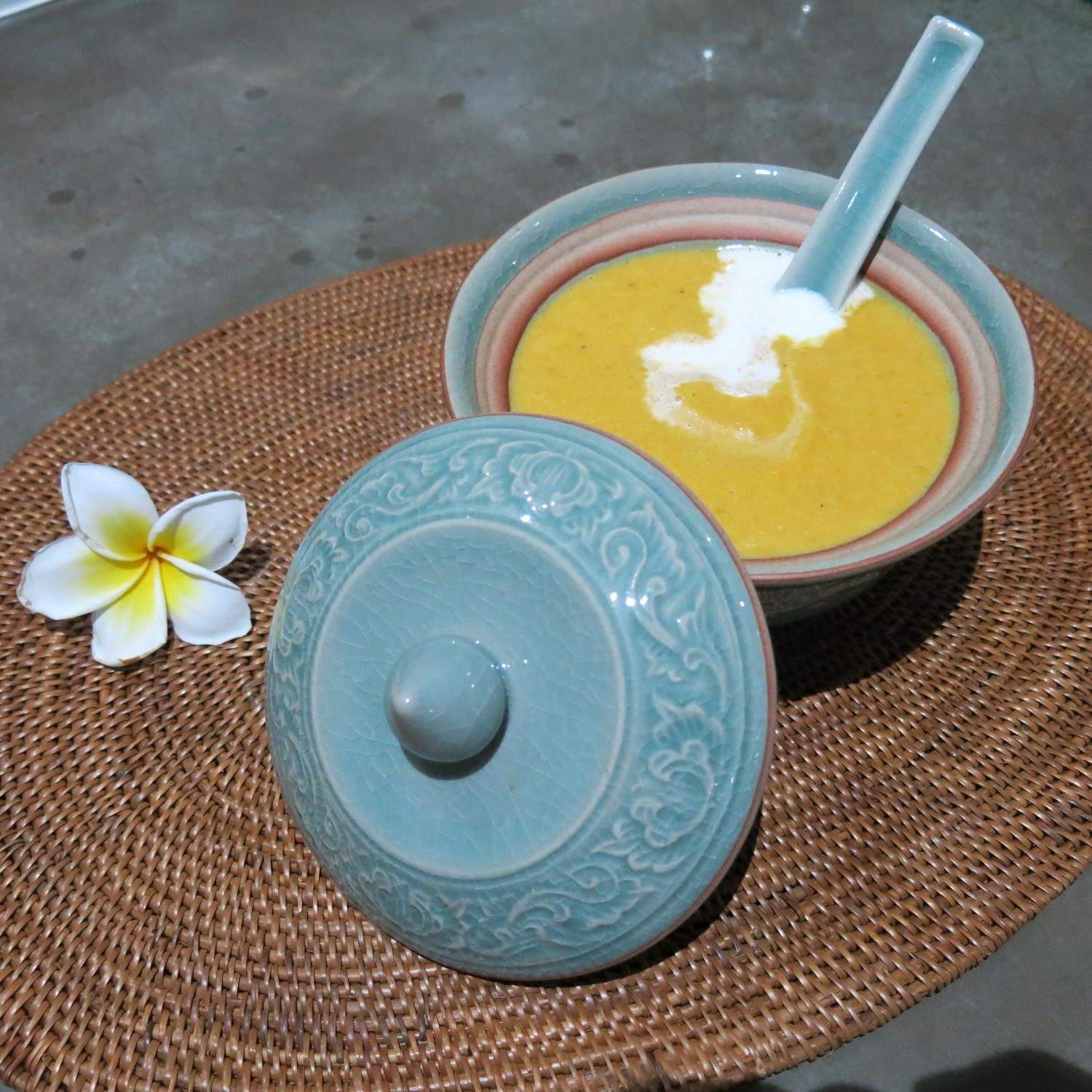 Velouté de carottes au lait de coco et gingembre