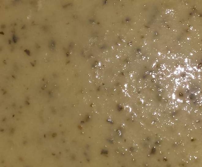 velouté de courgette au fromage ail et fines herbes