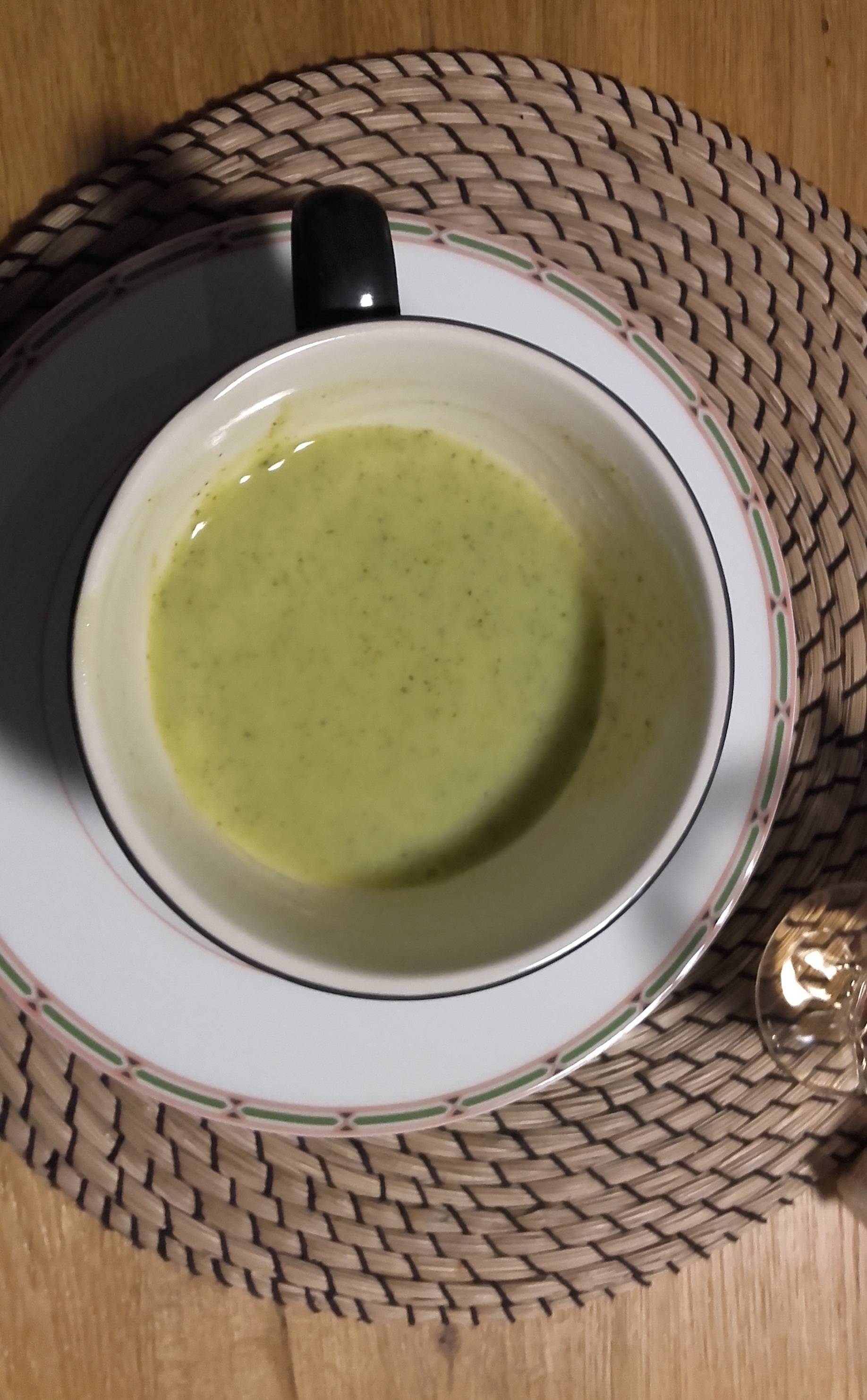Velouté de courgettes, pommes de terre