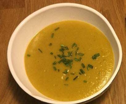 Velouté de lentilles corail au fenouil