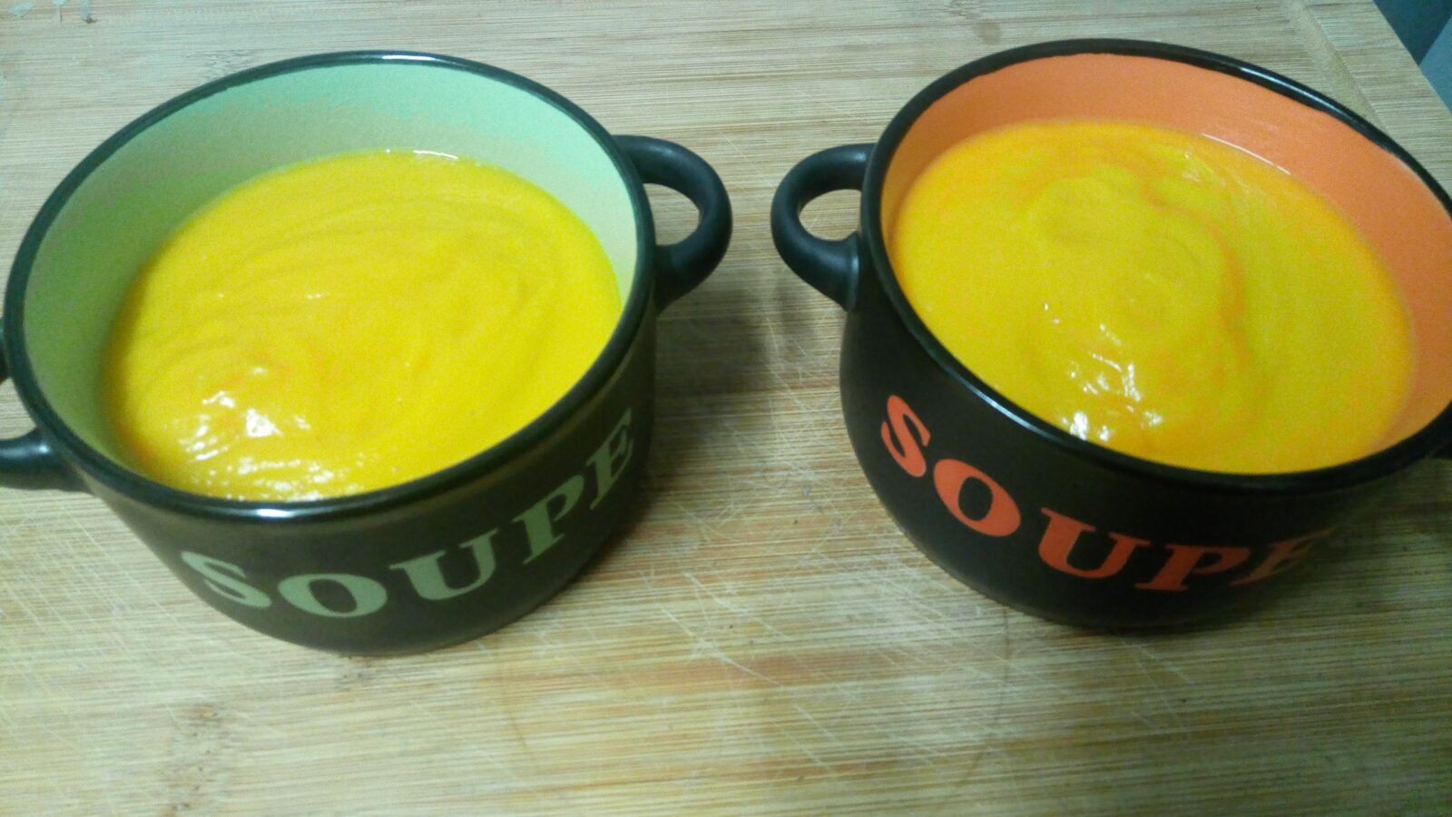 Velouté de patates douces et carottes au lait de coco (recette à indice glycémique bas)