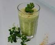 Velouté froid de courgettes au curry