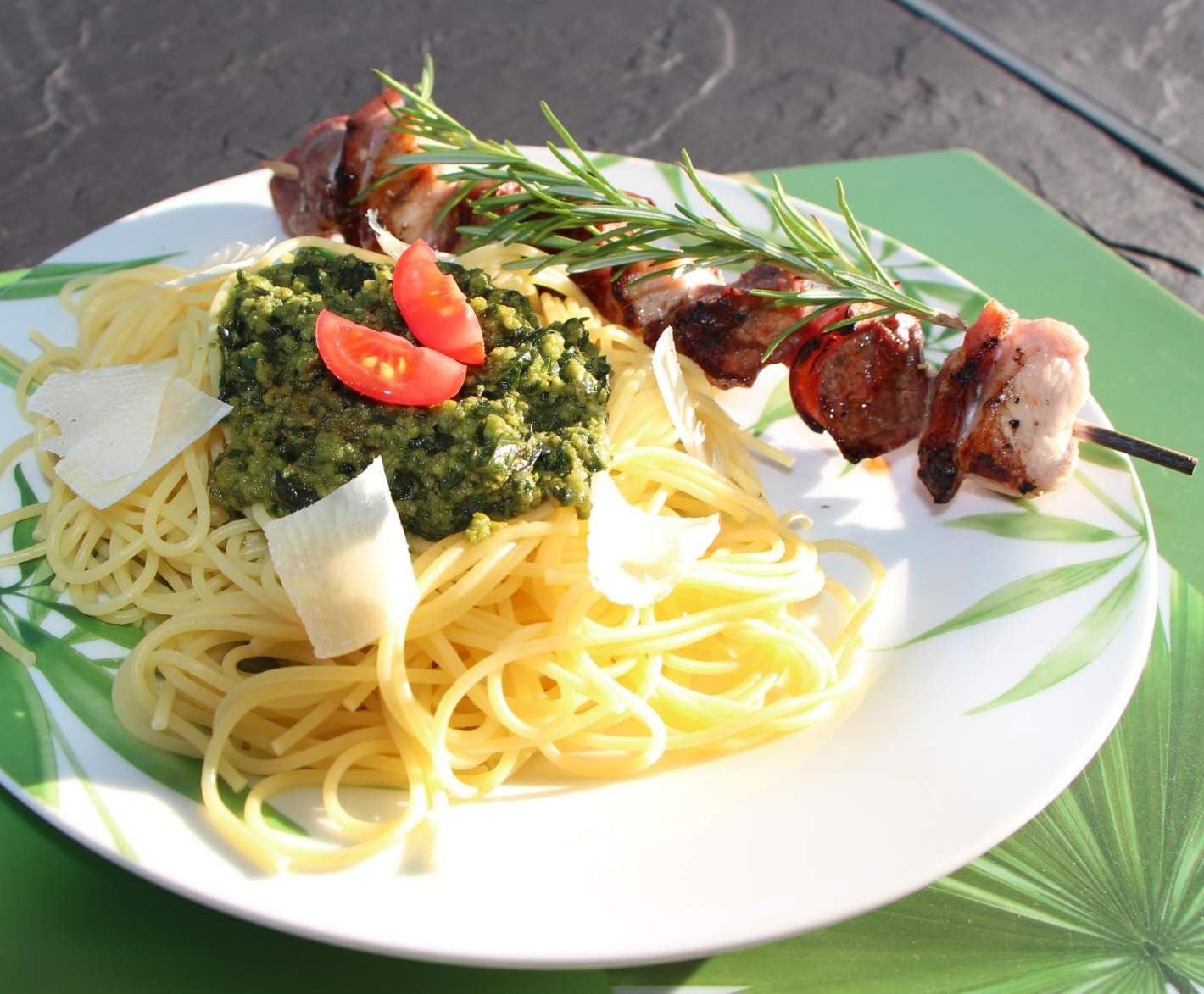 Véritable sauce Pesto au basilic à la Genovese